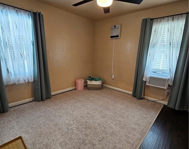 4506 W 170th - Photo Thumbnail 9