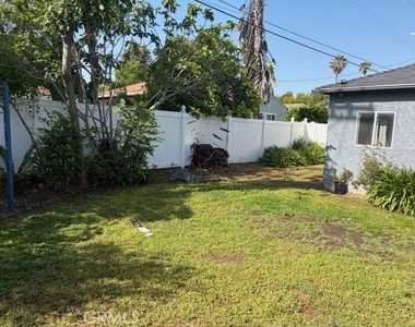 18730 Collins Street - Photo Thumbnail 18