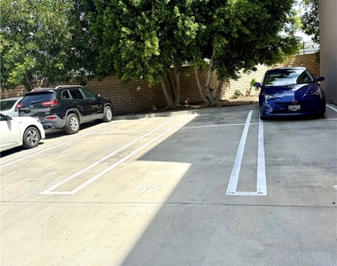 7826 Topanga Canyon - Photo Thumbnail 21