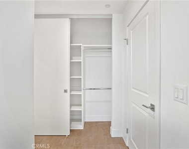 8750 Sepulveda Boulevard - Photo Thumbnail 24