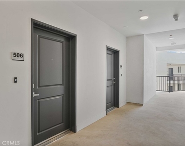 8750 Sepulveda Boulevard - Photo Thumbnail 8