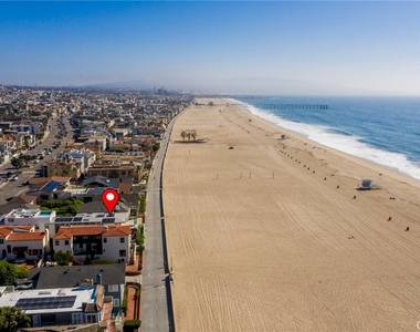 2428 The Strand - Photo Thumbnail 73