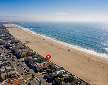 2428 The Strand - Photo Thumbnail 74