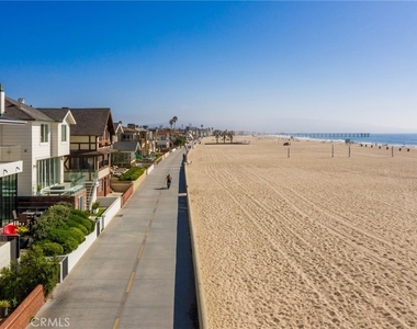 2428 The Strand - Photo Thumbnail 72