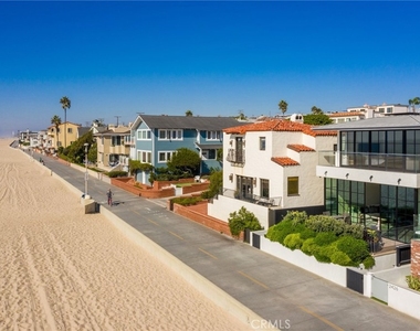 2428 The Strand - Photo Thumbnail 71