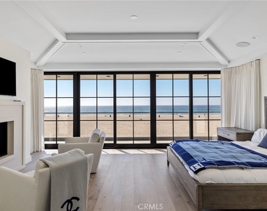2428 The Strand - Photo Thumbnail 36