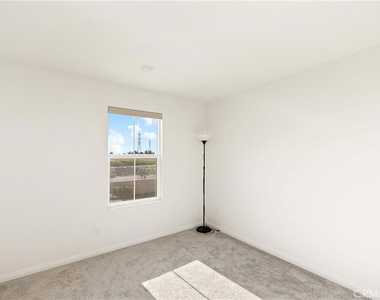 3906 E Coronado Privado - Photo Thumbnail 17