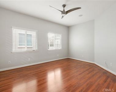 1 Bower Lane - Photo Thumbnail 28