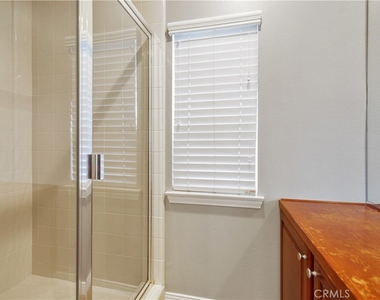 1 Bower Lane - Photo Thumbnail 25