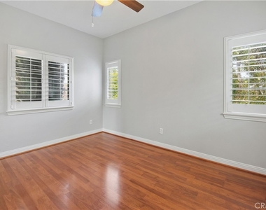 1 Bower Lane - Photo Thumbnail 29