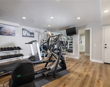 230 High Drive - Photo Thumbnail 24
