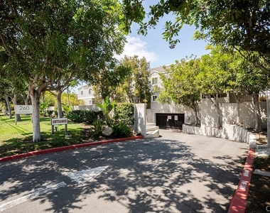 260 Victoria Street - Photo Thumbnail 33