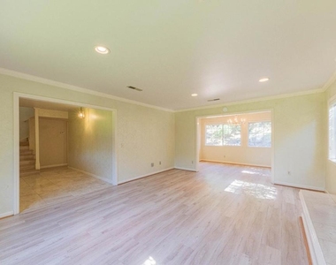 17967 Berta Canyon Road - Photo Thumbnail 6