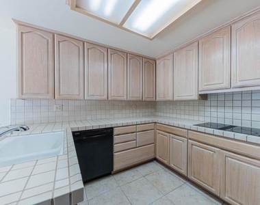 17967 Berta Canyon Road - Photo Thumbnail 13