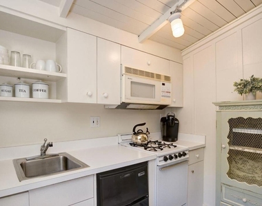 3934 Camino Real - Photo Thumbnail 5