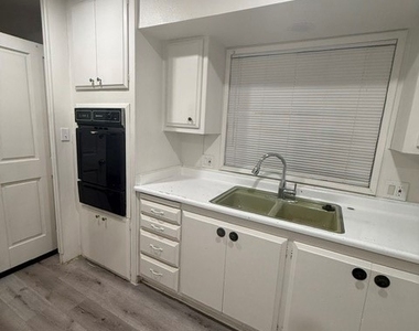 8228 Beech - Photo Thumbnail 4