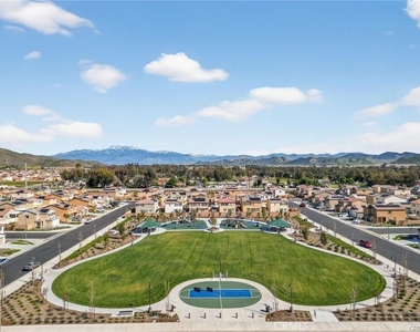 30826 Grand Prix Court - Photo Thumbnail 27