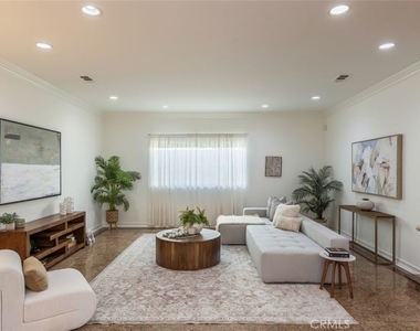 4926 Crown Avenue - Photo Thumbnail 7