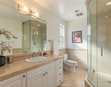4926 Crown Avenue - Photo Thumbnail 18