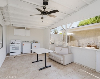 16404 Donmetz Street - Photo Thumbnail 24
