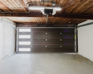 16404 Donmetz Street - Photo Thumbnail 22