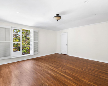 119 N Orange Drive - Photo Thumbnail 19