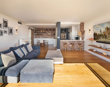 8787 Shoreham Drive - Photo Thumbnail 6