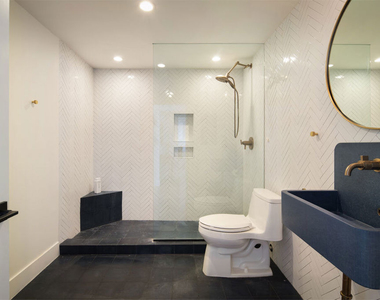 8787 Shoreham Drive - Photo Thumbnail 13