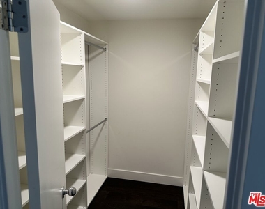10790 Wilshire Boulevard - Photo Thumbnail 25