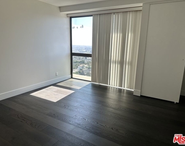 10790 Wilshire Boulevard - Photo Thumbnail 17