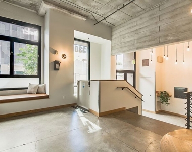 1100 S Grand Avenue - Photo Thumbnail 48