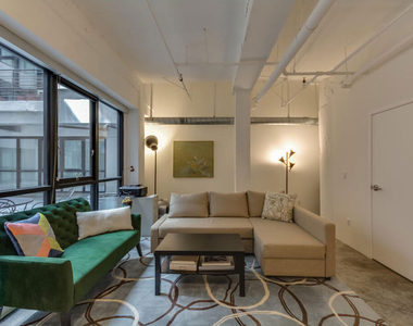 1100 S Grand Avenue - Photo Thumbnail 2