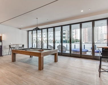 1100 S Grand Avenue - Photo Thumbnail 26