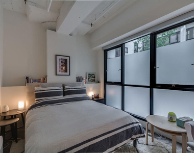 1100 S Grand Avenue - Photo Thumbnail 17