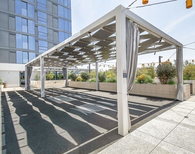 1100 S Grand Avenue - Photo Thumbnail 47