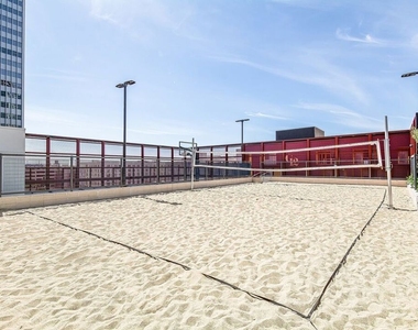 1100 S Grand Avenue - Photo Thumbnail 40