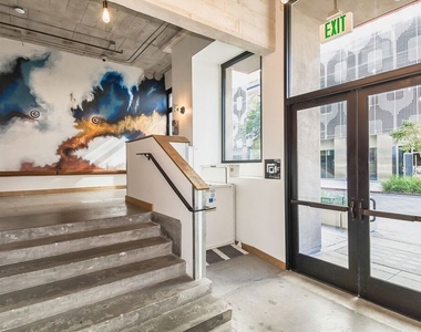 1100 S Grand Avenue - Photo Thumbnail 49
