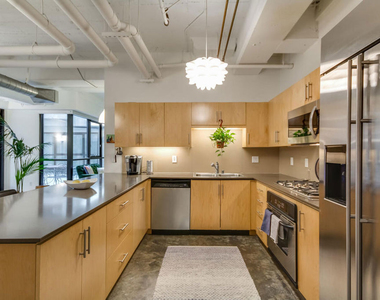 1100 S Grand Avenue - Photo Thumbnail 15