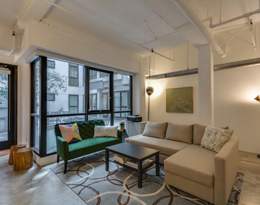 1100 S Grand Avenue - Photo Thumbnail 3