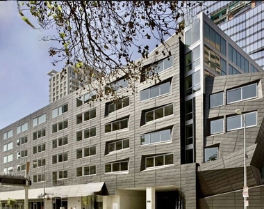 901 S Flower Street - Photo Thumbnail 25