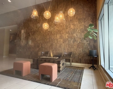 901 S Flower Street - Photo Thumbnail 43