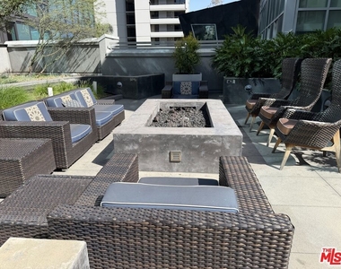 901 S Flower Street - Photo Thumbnail 31