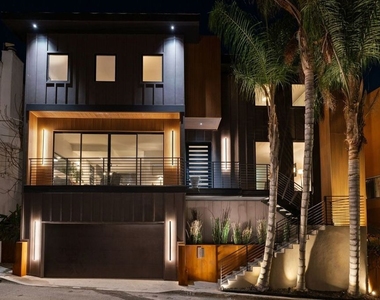 3601 Dixie Canyon Place - Photo Thumbnail 29