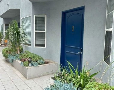 7916 Blackburn Avenue - Photo Thumbnail 3