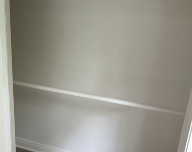 1128 S Oakhurst Drive - Photo Thumbnail 11