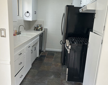 1128 S Oakhurst Drive - Photo Thumbnail 15