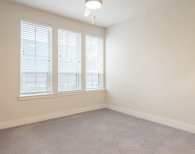 8455 Grace St - Photo Thumbnail 21