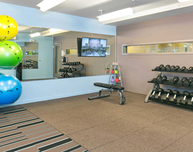 3220 California Ave Sw - Photo Thumbnail 27
