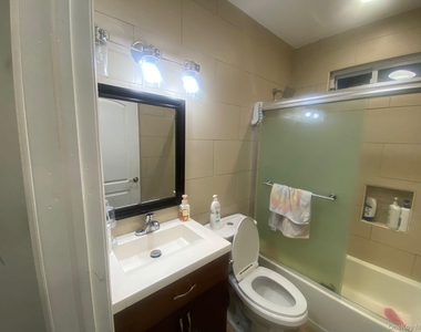40 S 16th Street - Photo Thumbnail 5