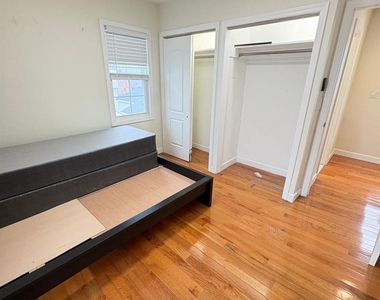 40 S 16th Street - Photo Thumbnail 18